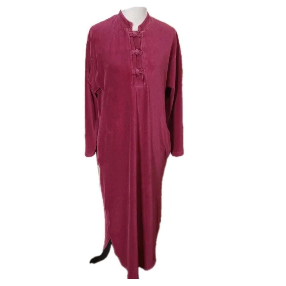 ARIA vintage Chenille Long House Robe Magenta Frog Closure Women's Size 12 To 14